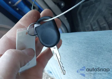 2011 Ford Focus Se из США, поврежденный, VIN 1FAHP3FN4BW167227